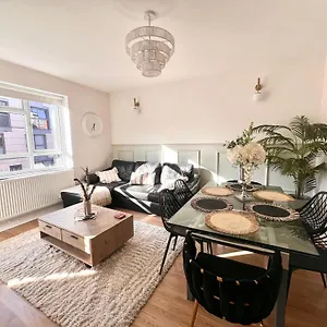 3 Minutes To Tower Of Trendy Shoreditch Recently Refurbished 3 Bedrooms Sleeps 8 Apartamento Londres